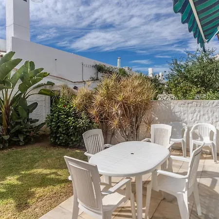 Holiday home 5 Leo Estepona