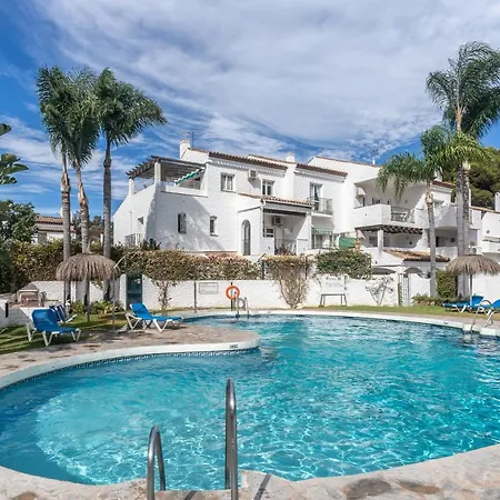 5 Leo Estepona