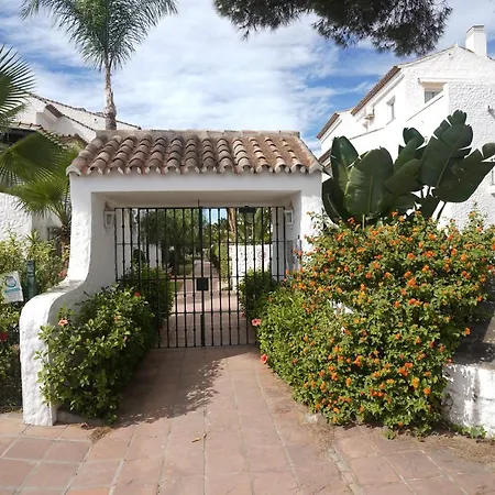 Holiday home 5 Leo Estepona